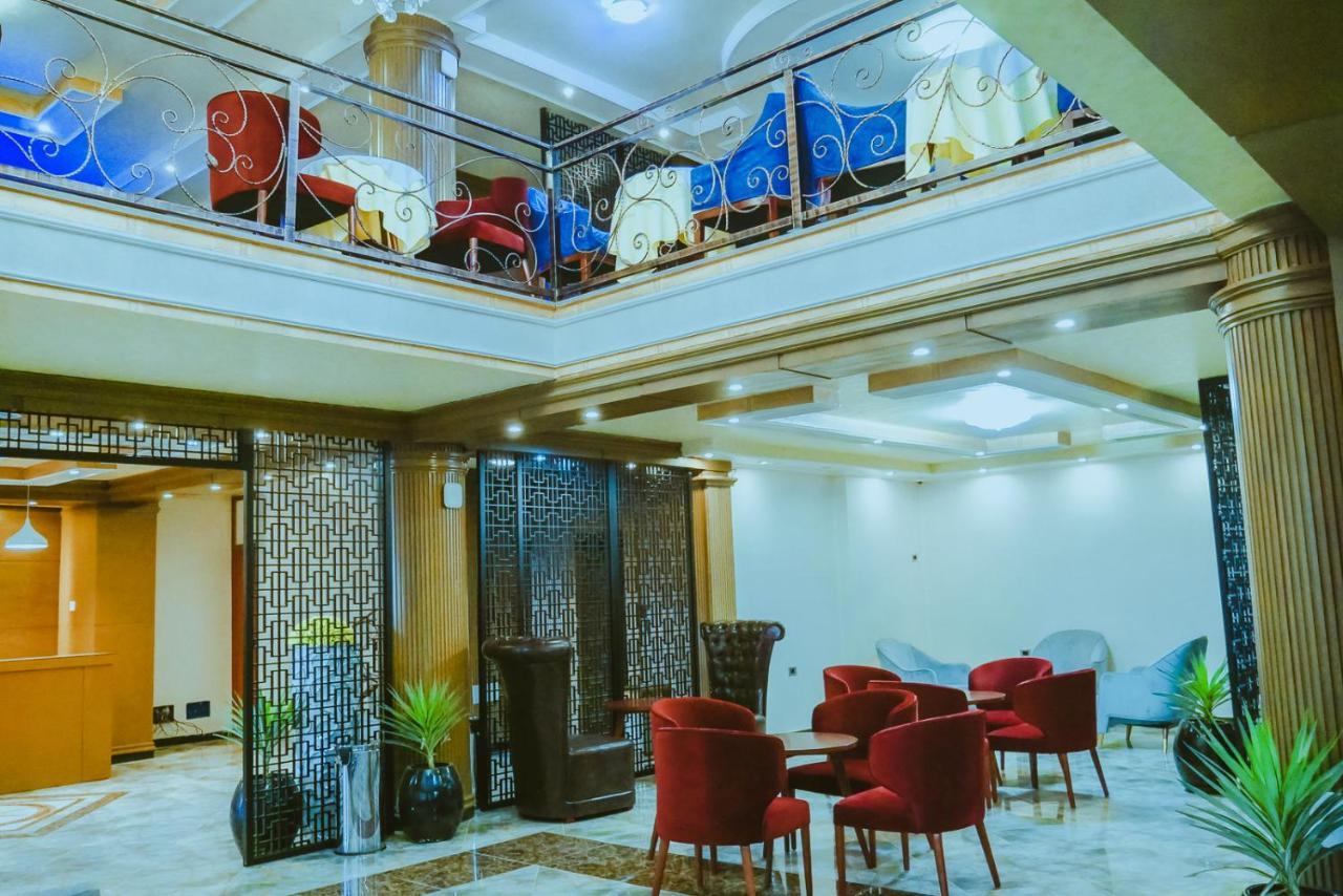 Moonlight Hotel Addis-Abeba Extérieur photo